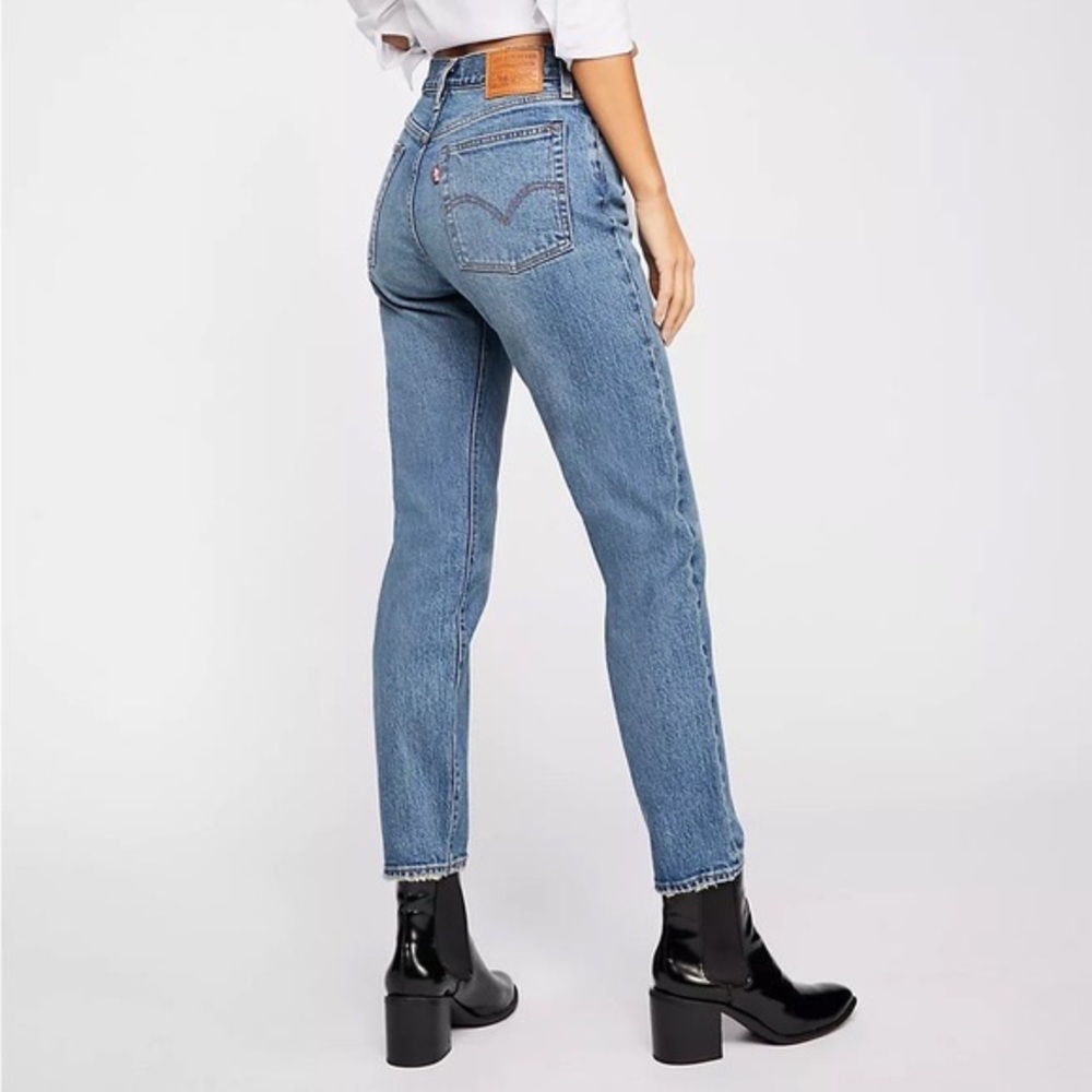 Levi’s Wedgie High-Waisted Jeans